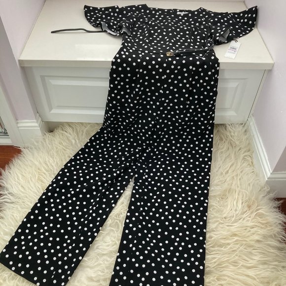 Calvin Klein Flutter Sleeved Belted Jumpsuit - Picture 3 of 8